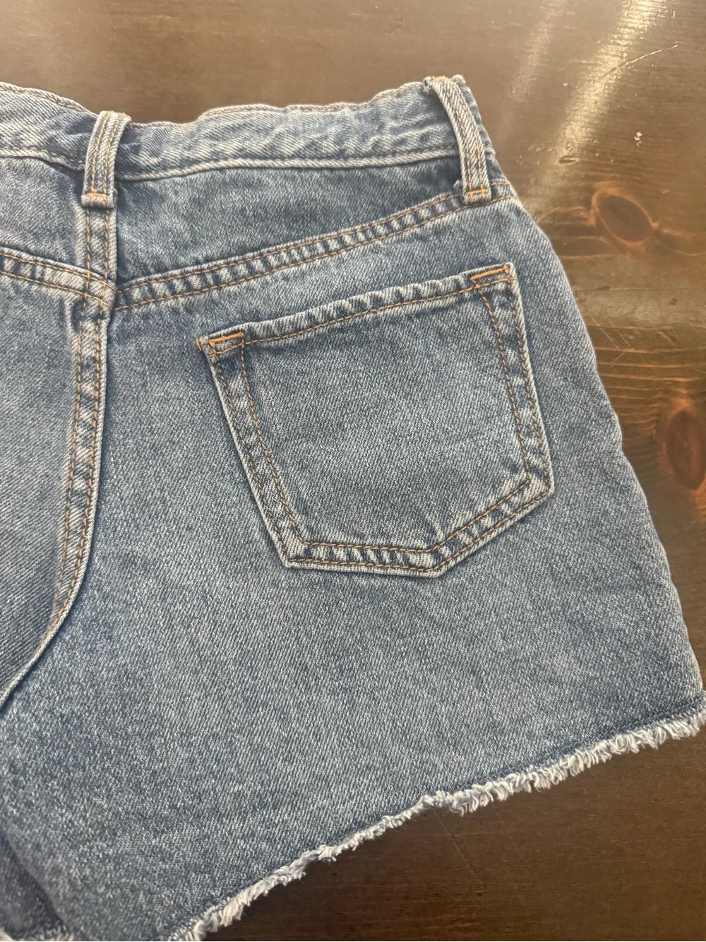 Old Navy High Waisted Light Blue Denim Frayed Hem Jean Shorts, size 8